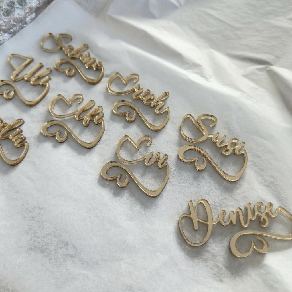 Personalisierte Acryl - Platzkarten für Gläser – Namensanhänger in 20 Farben - LaserArt Germany