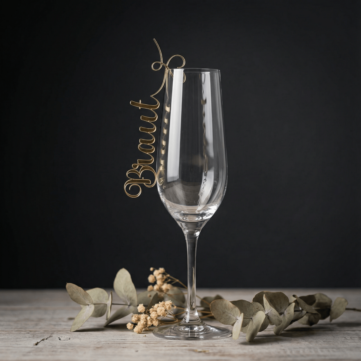 Personalisierte Namensschilder Hochzeit aus Acryl – Detailaufnahme der Kante