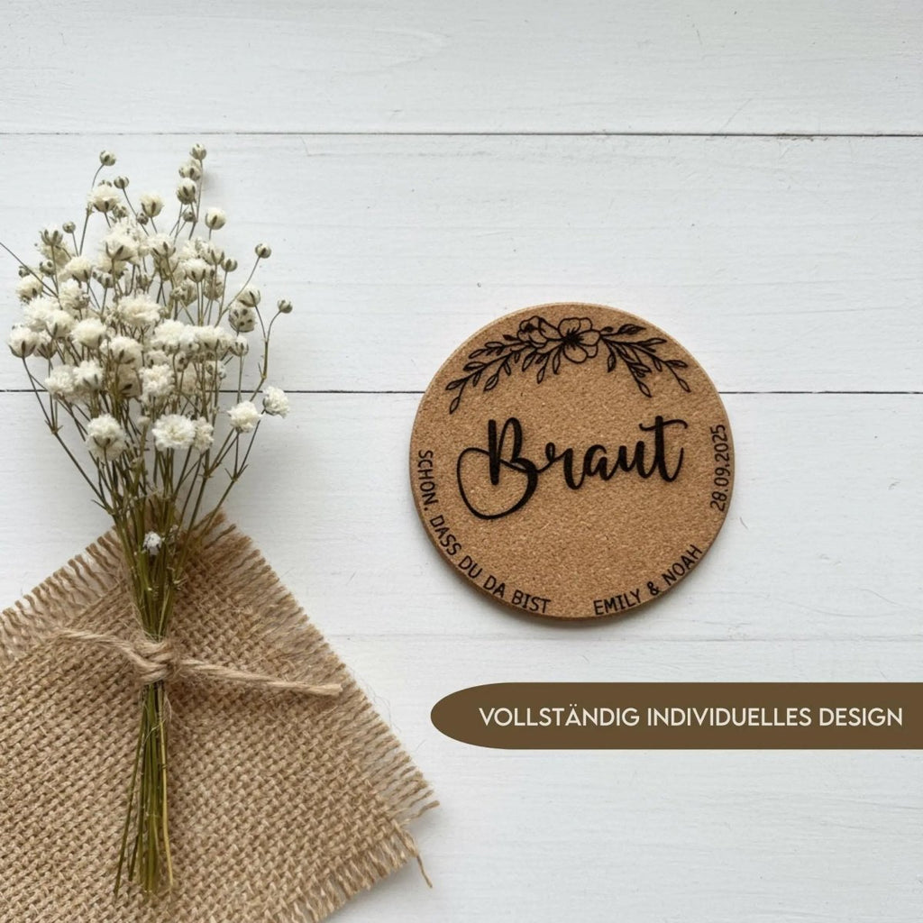 Personalisierte Namensschilder Hochzeit aus Kork | Untersetzer mit Gravur - LaserArt Germany