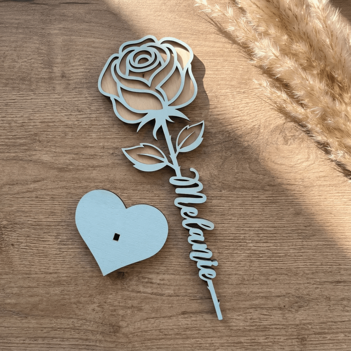 Personalisierte Rose aus Holz – 3D Blumengeschenk & Dekoration - LaserArt Germany