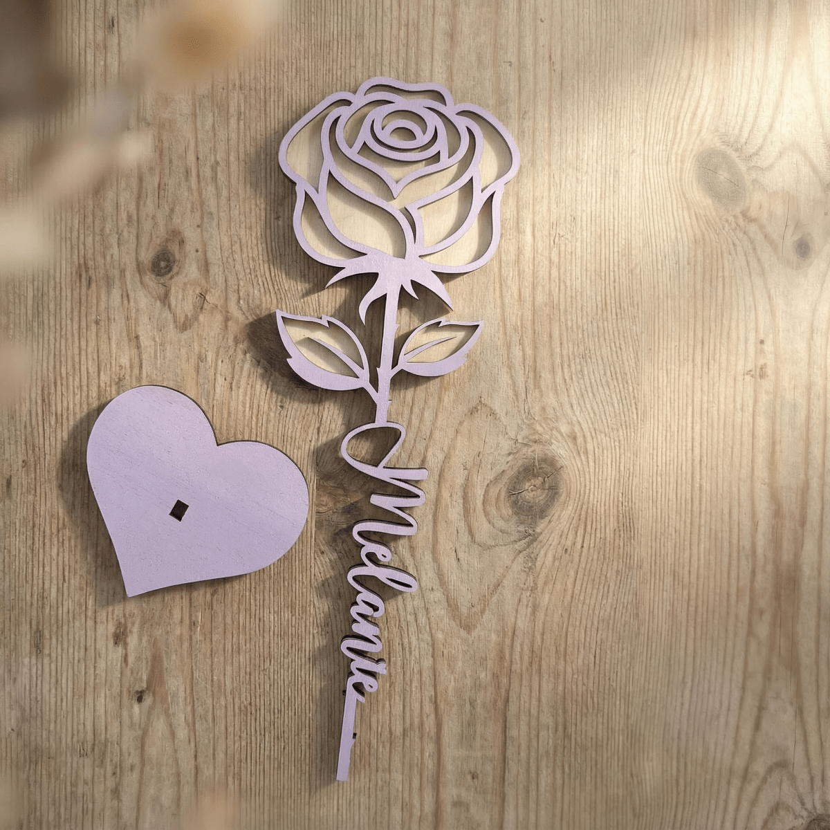 Personalisierte Rose aus Holz – 3D Blumengeschenk & Dekoration - LaserArt Germany