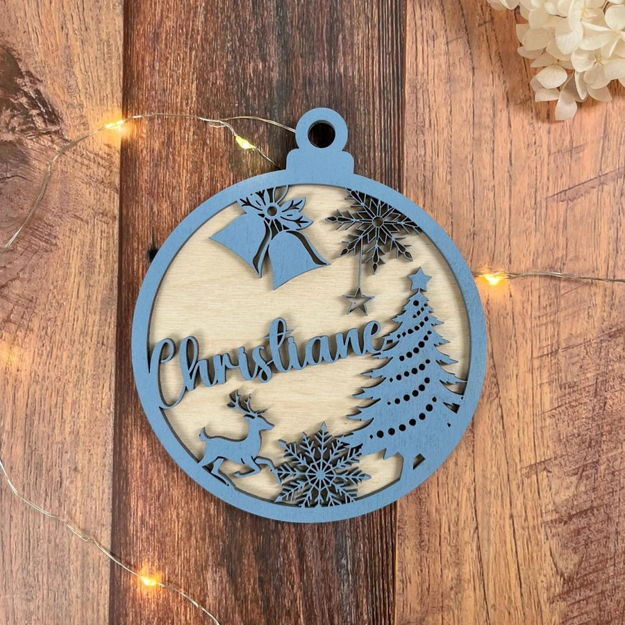 Personalisierte Weihnachtskugel |Anhänger mit Namen aus Holz für den Christbaum - LaserArt Germany
