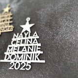 Personalisierte Weihnachtskugel | Christbaumschmuck Anhänger mit Namen aus Holz - LaserArt Germany
