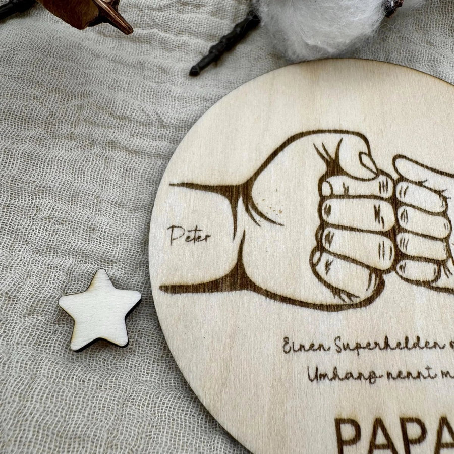 Personalisiertes Geschenk Vatertag auf Holz | Papa und seine Kids - LaserArt Germany