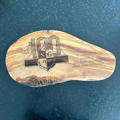 Personalisiertes Schneidebrett mit Gravur | Olivenholzbrett - LaserArt Germany