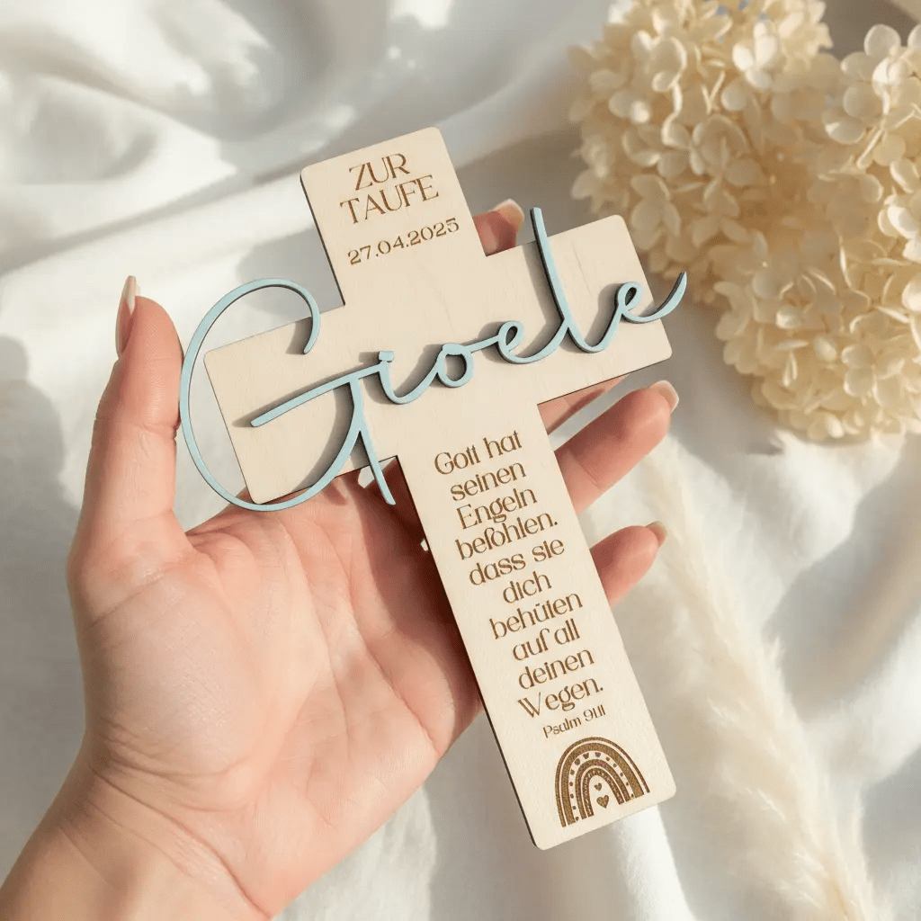 Personalisiertes Taufkreuz aus Holz | Erinnerung an die Taufe - LaserArt Germany