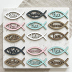 Platzkarte Kommunion Konfirmation Taufe – Namensschild Holz Fisch personalisiert, Birkenholz mit Namen - LaserArt Germany