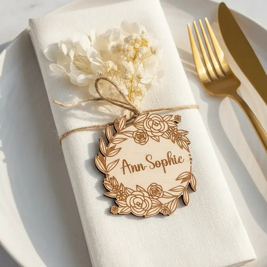 Platzkarten Namensschilder Hochzeit aus Holz für individuelle Feste - LaserArt Germany