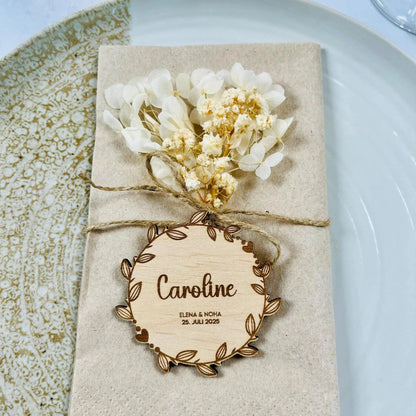 Platzkarten Namensschilder Hochzeit aus Holz für individuelle Feste - LaserArt Germany