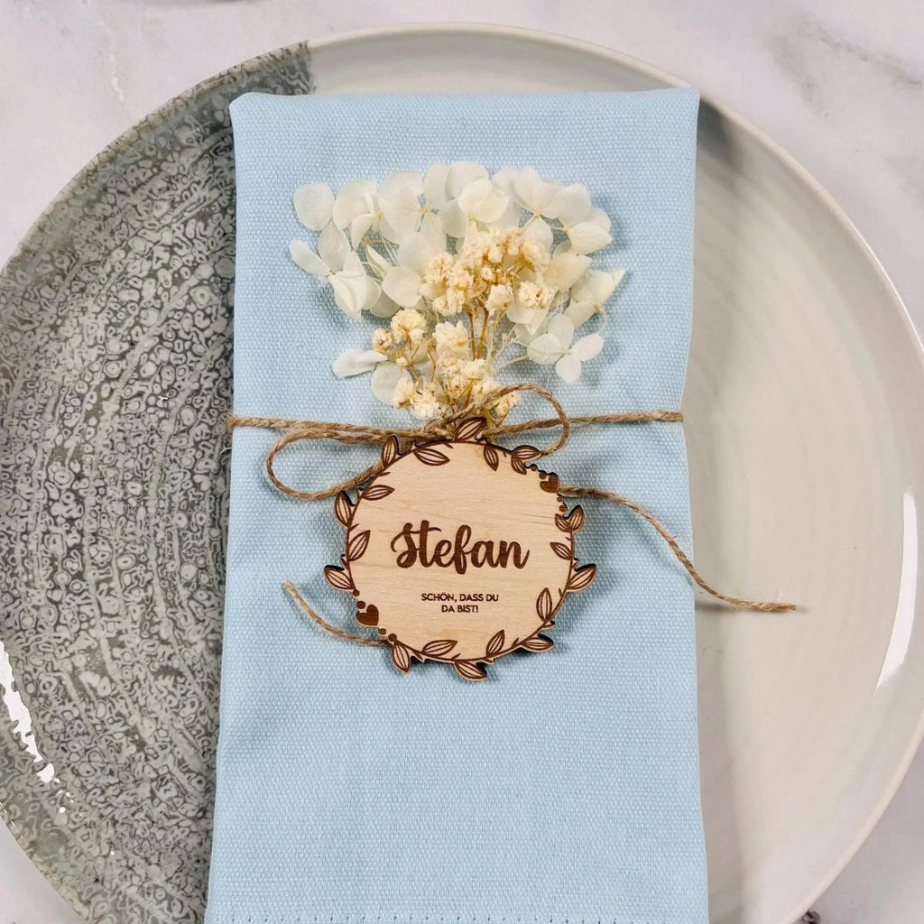 Platzkarten Namensschilder Hochzeit aus Holz für individuelle Feste - LaserArt Germany