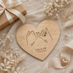 Cadeau anniversaire personnalisé | Cœur en bois main dans la main avec prénoms et date