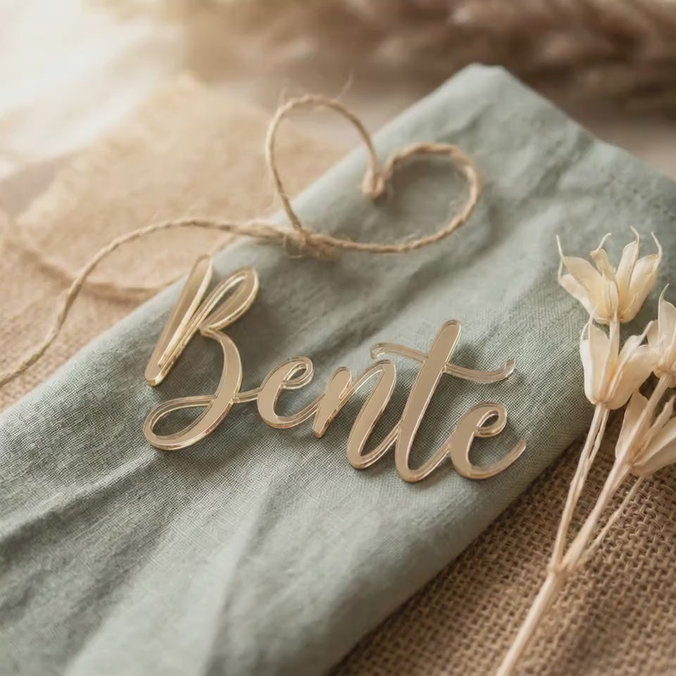 Name aus Acryl personalisiert | Platzkarte Acryl Hochzeit | Namensschild Hochzeit Tischdeko | Spiegel Gold Roségold Silber | Tischkarte
