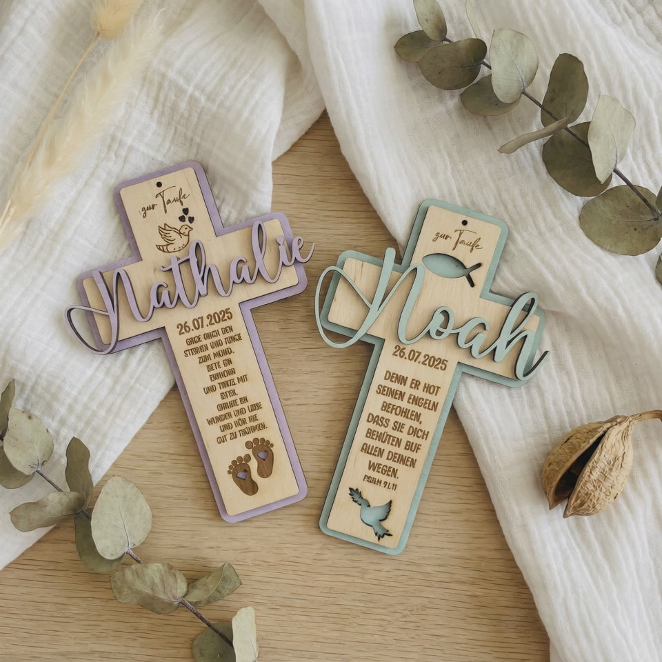 Taufkreuz aus Holz personalisiert | Taufgeschenk | Geschenk zur Kommunion & Konfirmation