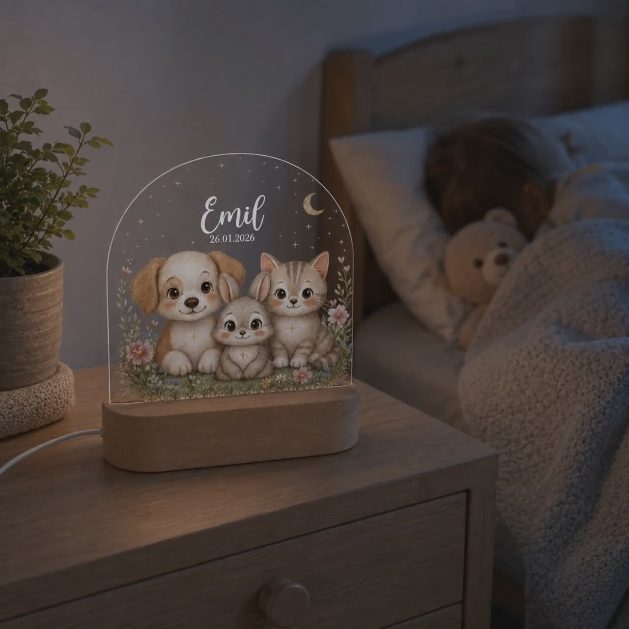 Nachtlicht Bauernhof personalisiert mit Namen – Produktvideo mit Motivauswahl und Lichtfarben