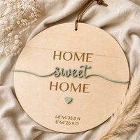Richtfest Geschenk Türschild mit Koordinaten aus Holz – Hauptansicht