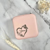 Schmuckkästchen personalisiert mit Name und stilvollem Herz - LaserArt Germany