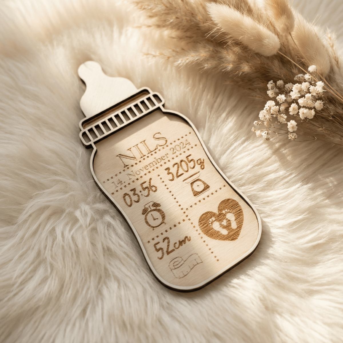 Taufgeschenk Flasche aus Holz | personalisiert graviert - LaserArt Germany