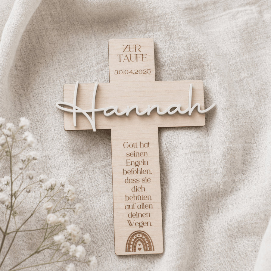 Taufkreuz aus Holz als Geschenk und Erinnerung - LaserArt Germany