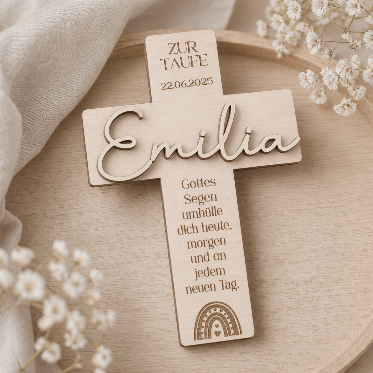 Taufkreuz aus Holz als Geschenk und Erinnerung - LaserArt Germany