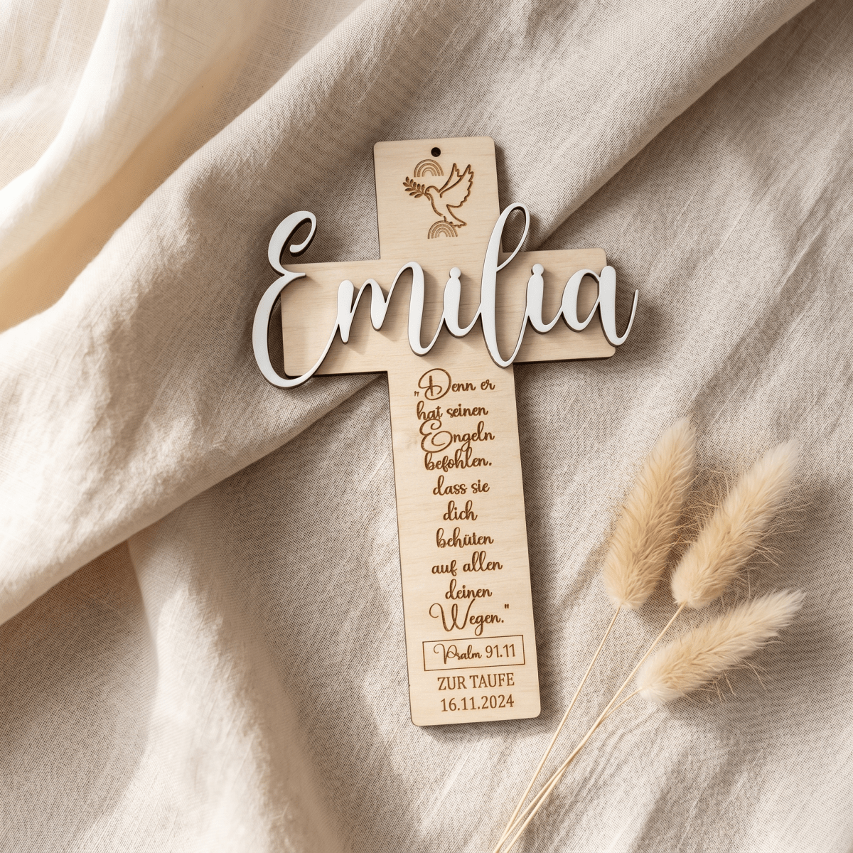 Taufkreuz aus Holz mit Glaubenssymbol | personalisiert - LaserArt Germany