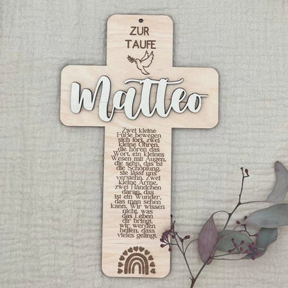 Taufkreuz aus Holz personalisiert – Geschenk zur Taufe, Geburt & Erinnerung - LaserArt Germany