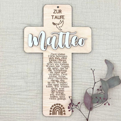 Taufkreuz aus Holz personalisiert – Geschenk zur Taufe, Geburt & Erinnerung - LaserArt Germany