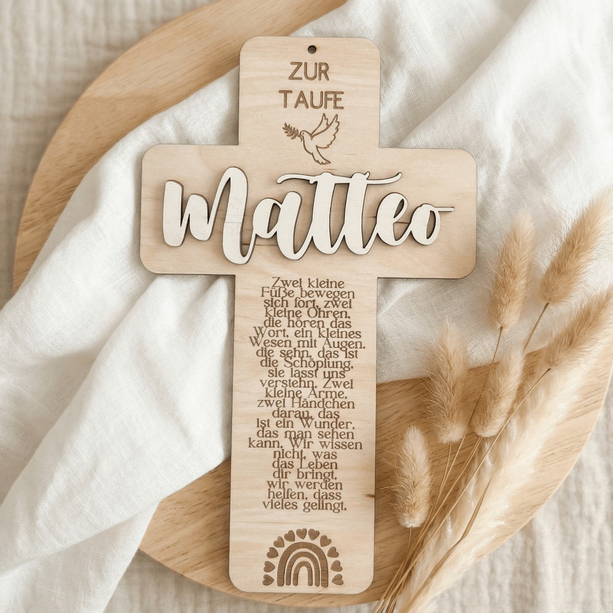 Taufkreuz aus Holz personalisiert – Geschenk zur Taufe, Geburt & Erinnerung - LaserArt Germany