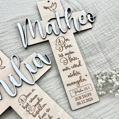 Taufkreuz personalisiert aus Holz – Symbol des Glaubens & Erinnerung - LaserArt Germany