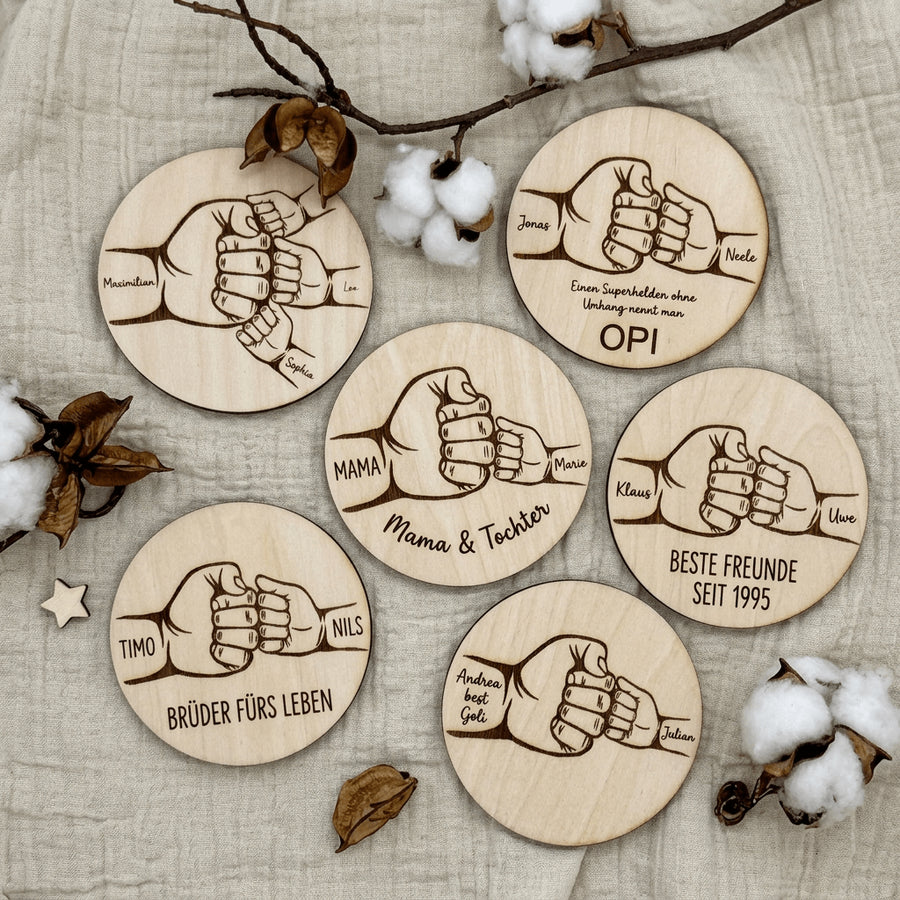 Vatertagsgeschenk Papa & Kids aus Holz | Hand in Hand - LaserArt Germany