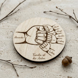 Vatertagsgeschenk Papa & Kids aus Holz | Hand in Hand - LaserArt Germany